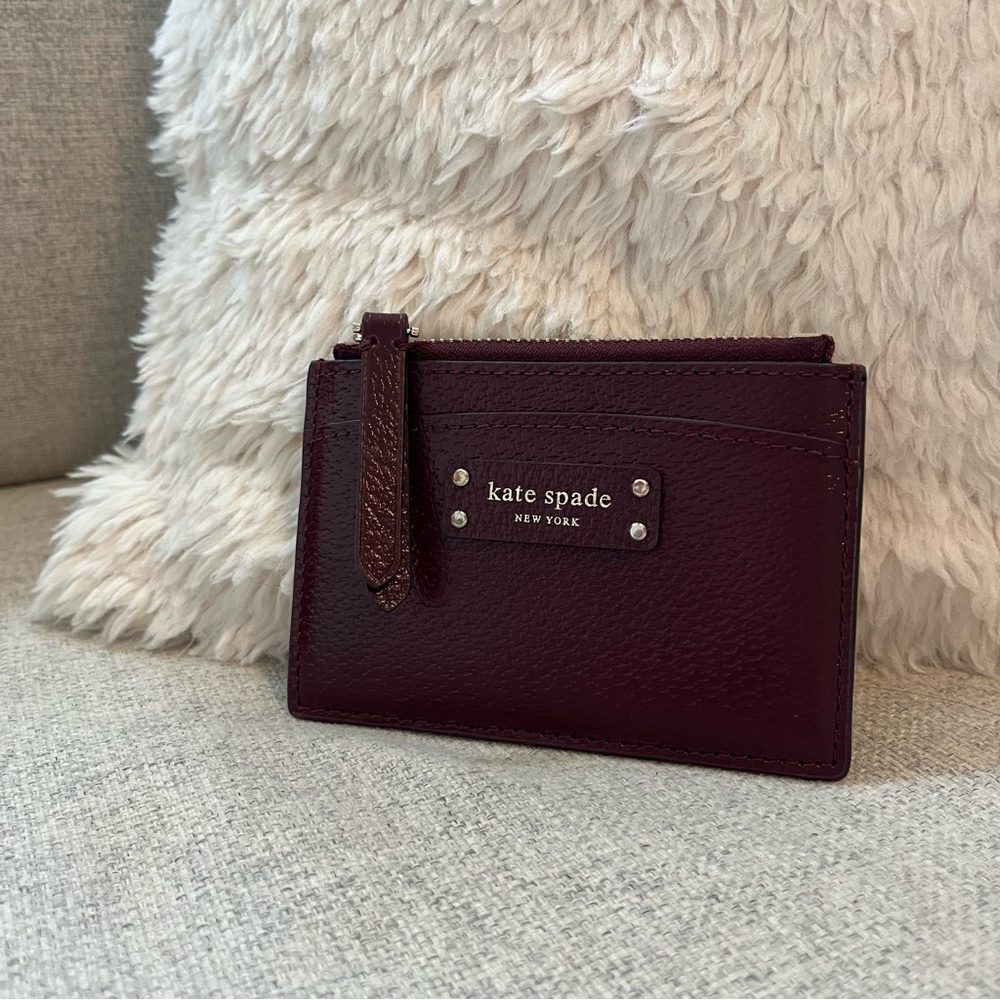 Kate Spade Pocket Wallet, Zip Top. Color Cherrywood, textured Leather. NWT